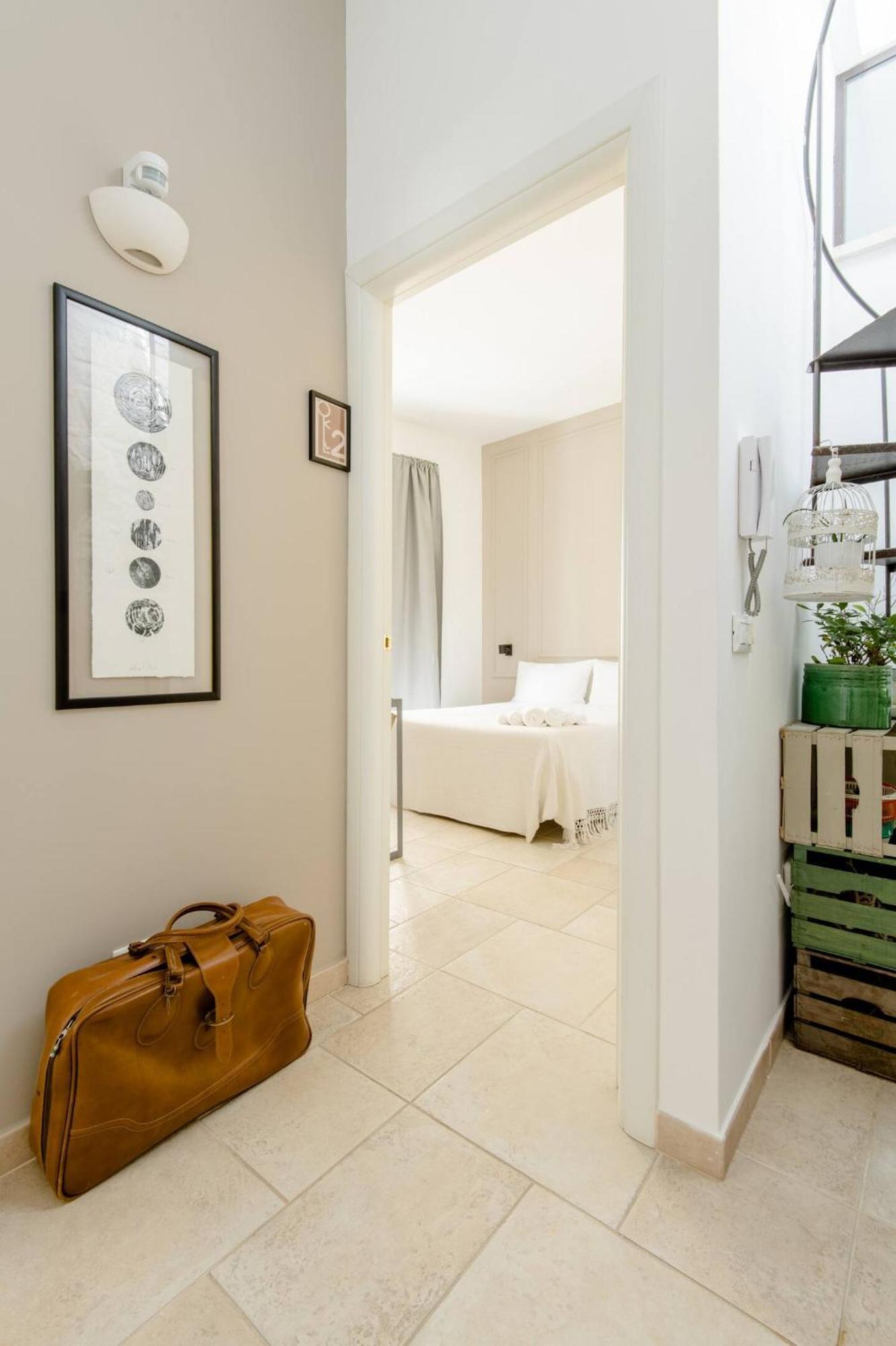 レッチェ Caminanti Bed & Breakfast エクステリア 写真